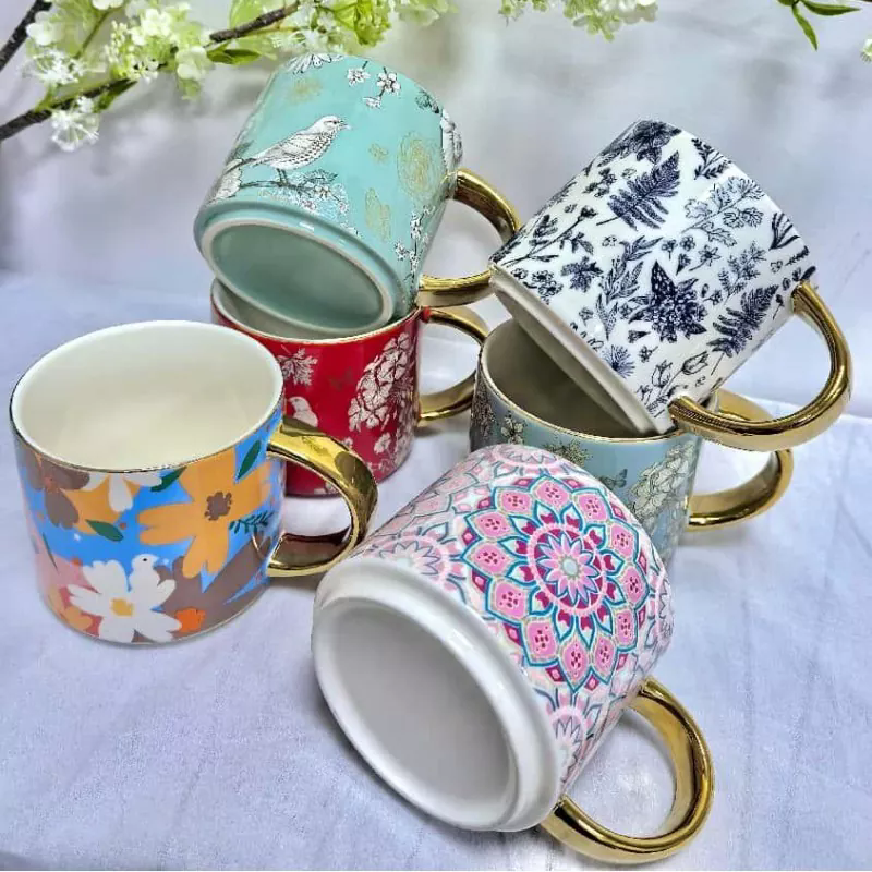 Miért válasszon egy elegáns kerámia bögrét a napi kávé rituáléhoz?